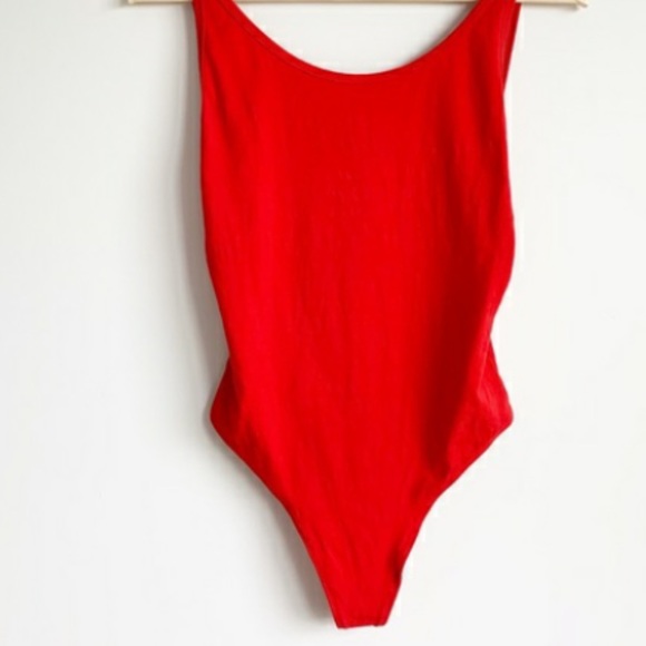 Aritzia Conzumel Bodysuit - Picture 1 of 4